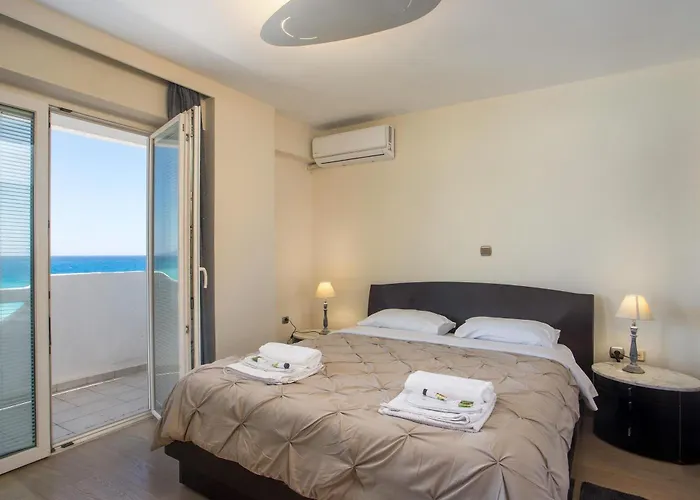 Molos Seaside * Rhodes City