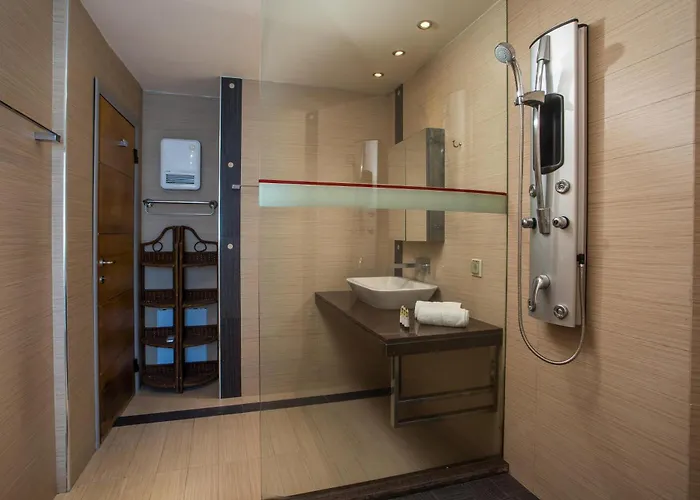 Molos Seaside Apartment *